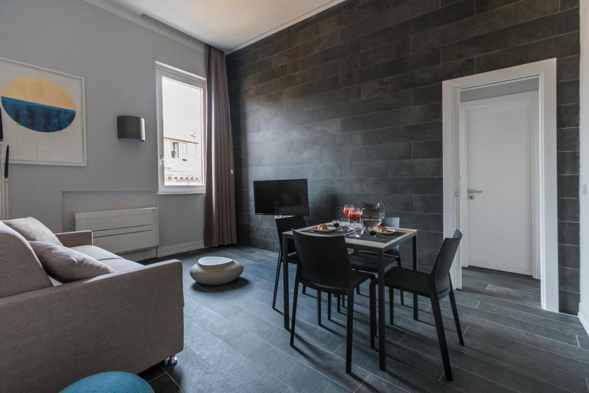 Residenza Trinita Maggiore Наполи Екстериор снимка