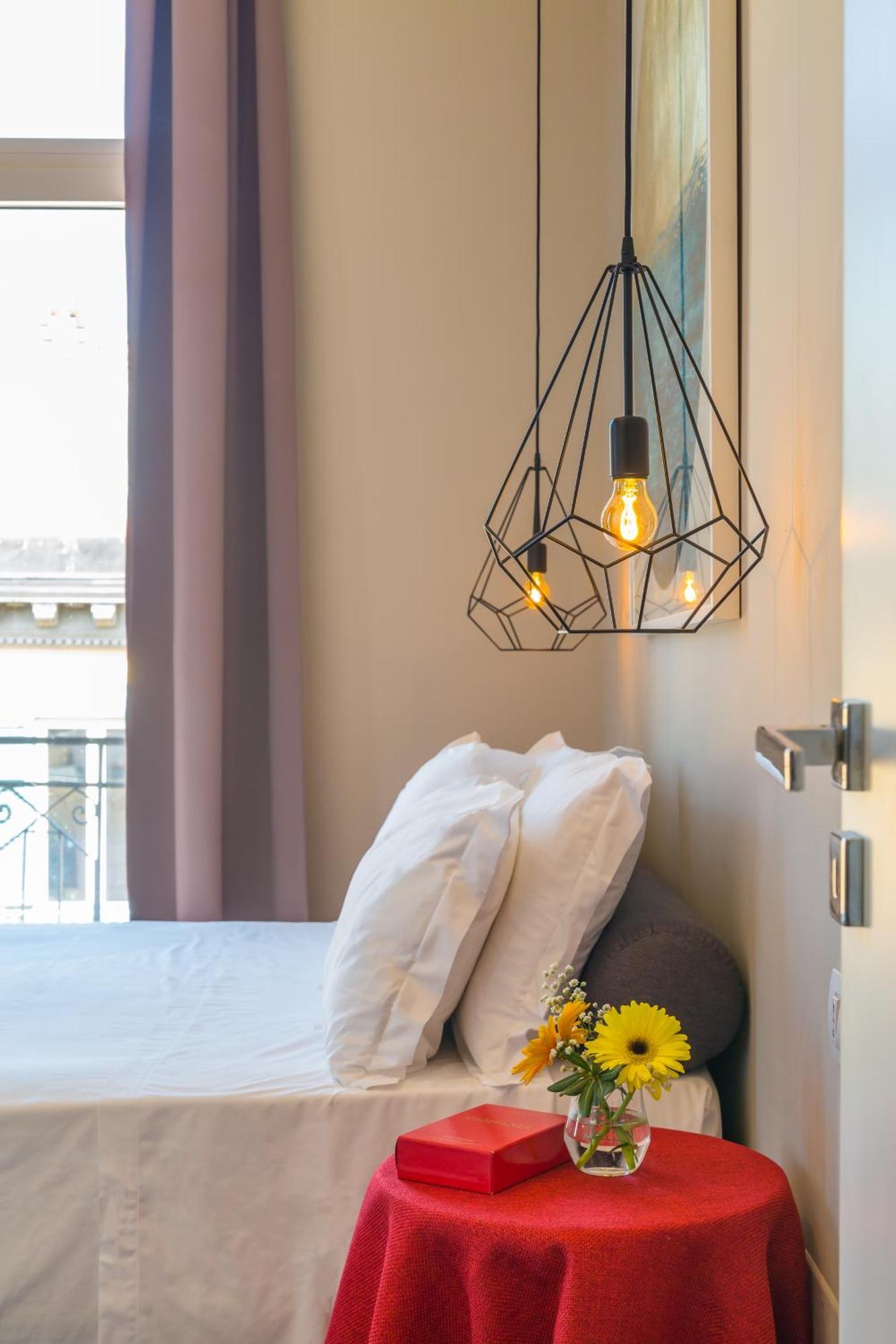 Residenza Trinita Maggiore Наполи Екстериор снимка